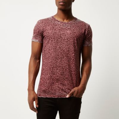Pink leopard print t-shirt